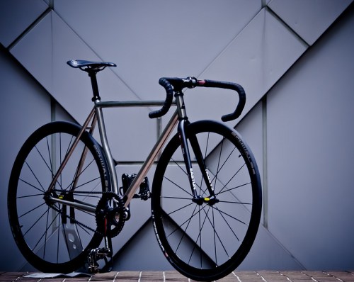 9368833607_9bc42420d8_c