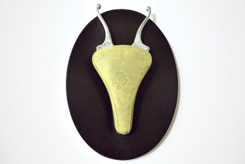 hunting-trophy-made-from-recycled-bicycle-parts-4