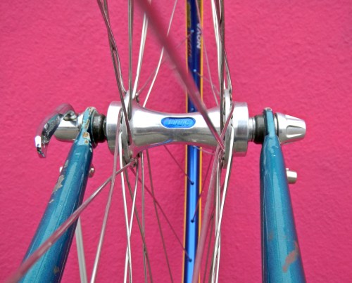 1503 Duell Yellow 23