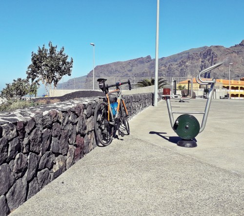 1812 teneriffa trainer bike